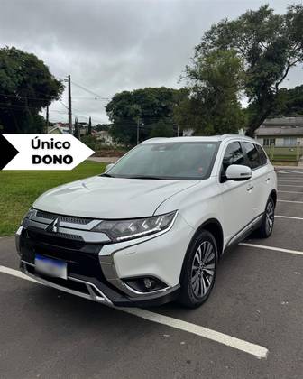 MITSUBISHI OUTLANDER 2.2 MIVEC DI-D DIESEL HPE-S AWD AUTOMÁTICO